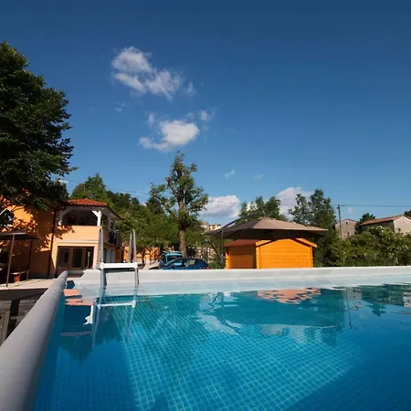 Kuca Kod Fajdara Сasa de vacaciones