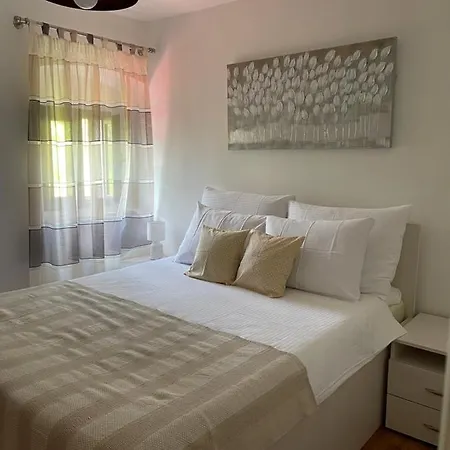 Kuca Kod Fajdara Holiday home