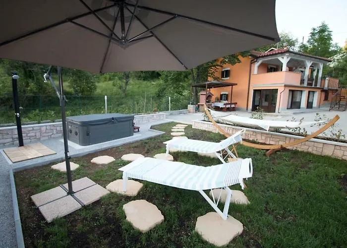 Prázdninový dům Kuca Kod Fajdara Vele Mune